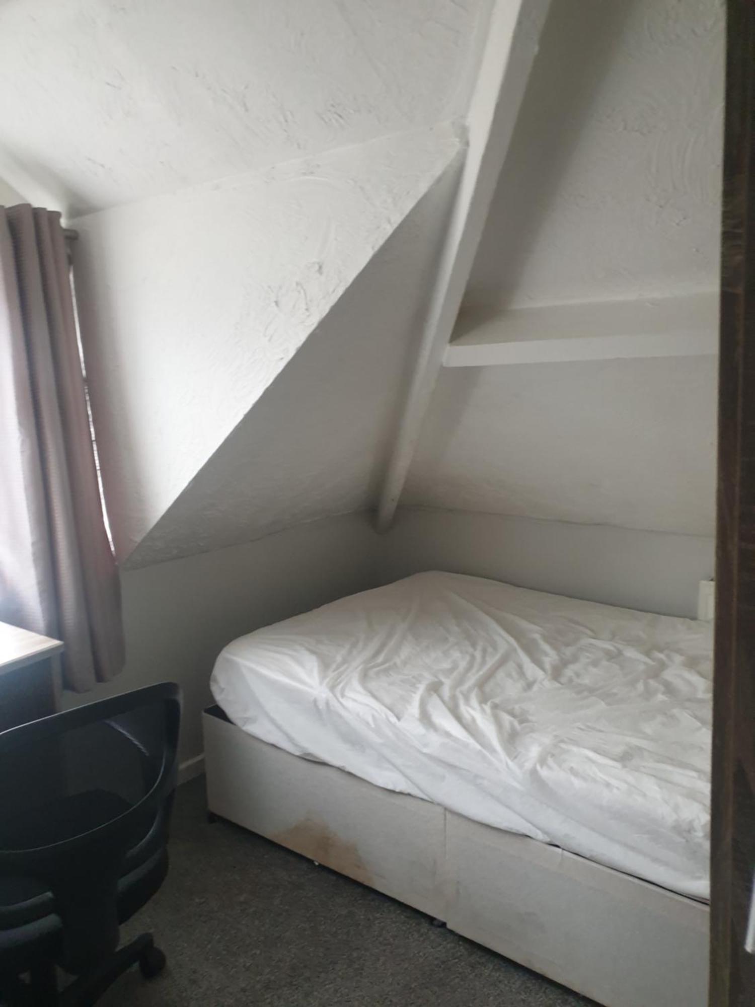 Mother-In-Law Guest House Hotel Leeds Лідс Екстер'єр фото