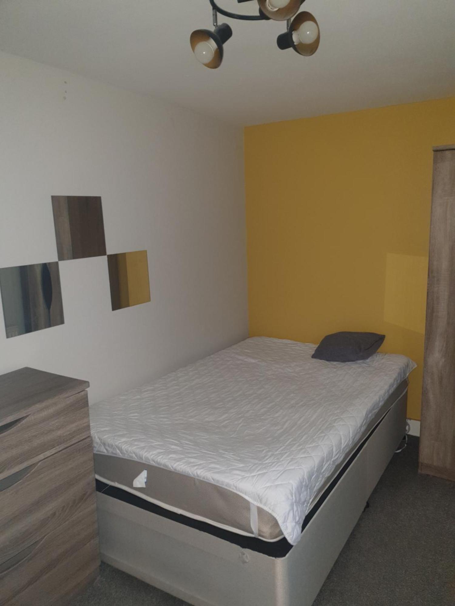 Mother-In-Law Guest House Hotel Leeds Лідс Екстер'єр фото